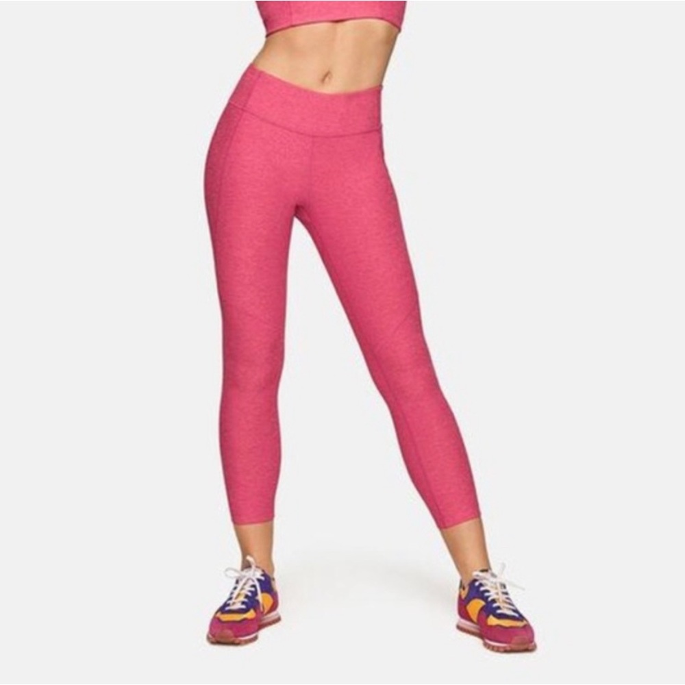 Outdoor Voices 3/4 Warmup Leggings - Flamingo Pink